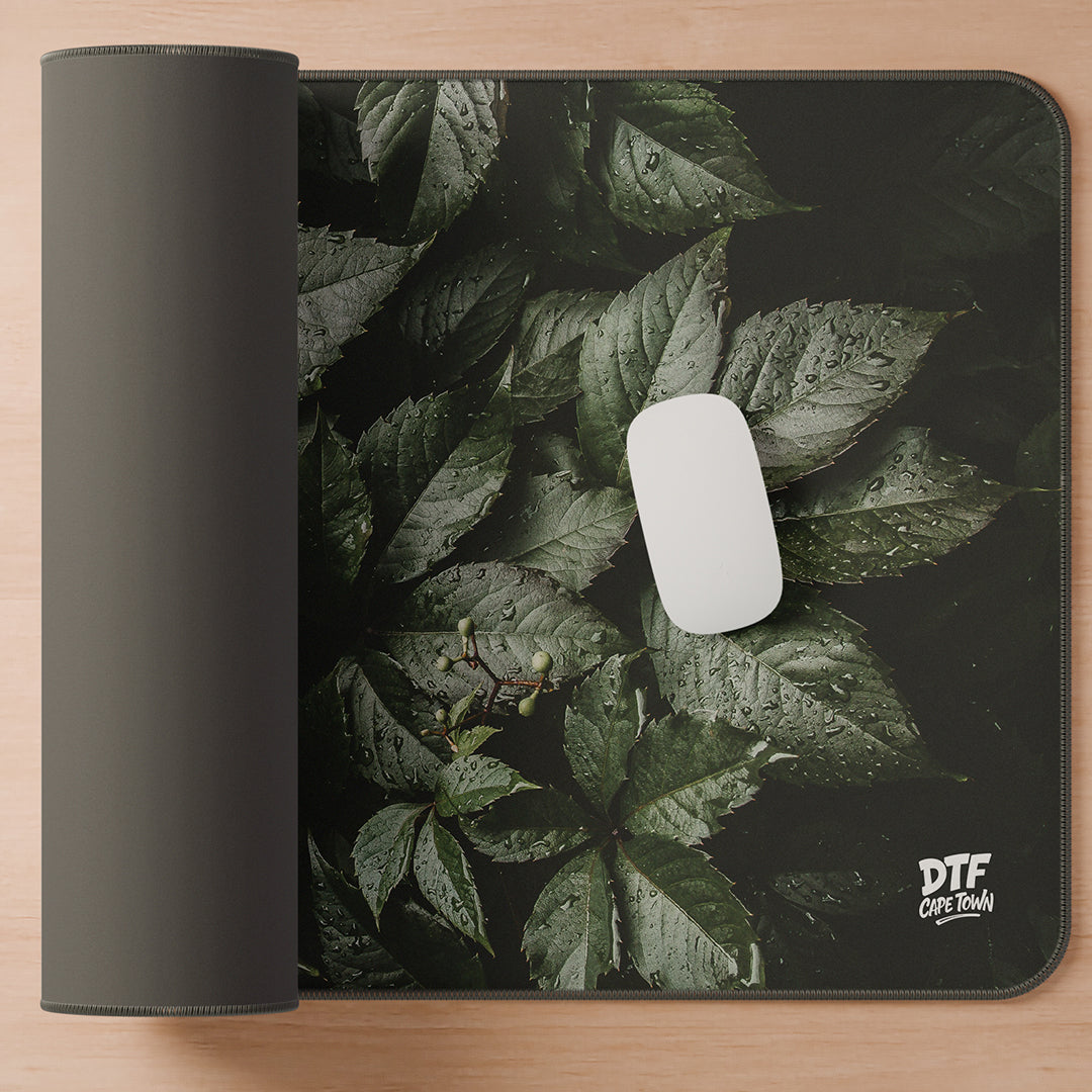 Garden Noir Deskpad