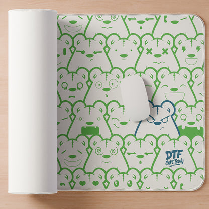 Mochi Mob Deskpad