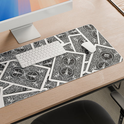 Shuffled Deskpad